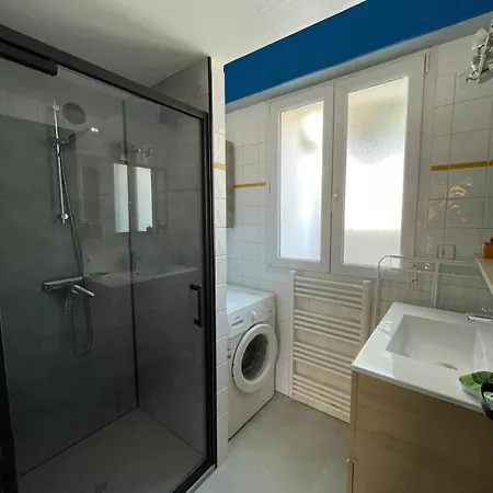 Escale A - Terrasse & Parking Vakantiehuis *